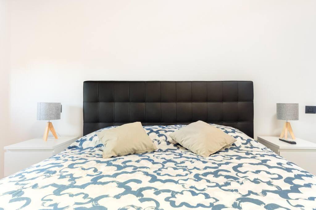 Appartamento Unico A Bologna Con 3 Camere E Parcheggio Gratuito Luaran gambar